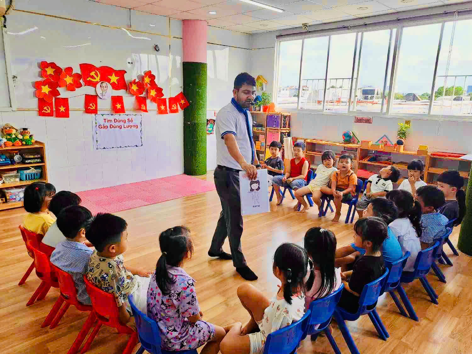 TIẾNG ANH VỚI GIÁO VIÊN BẢN NGỮ